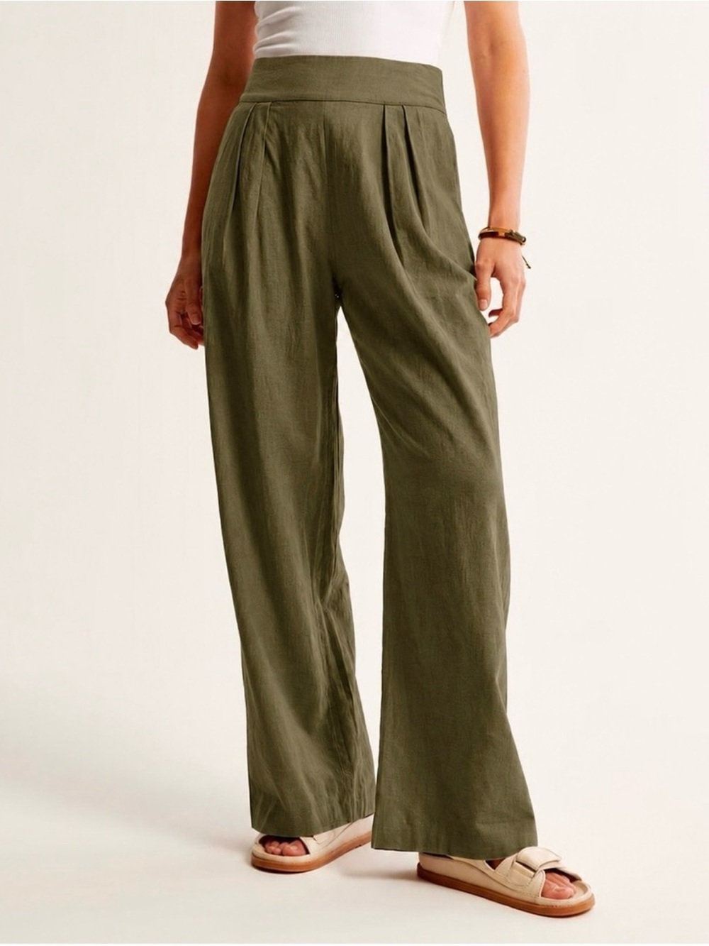 Abercrombie & Fitch Ultra Wide Leg Pants in Olive Green Linen Blend